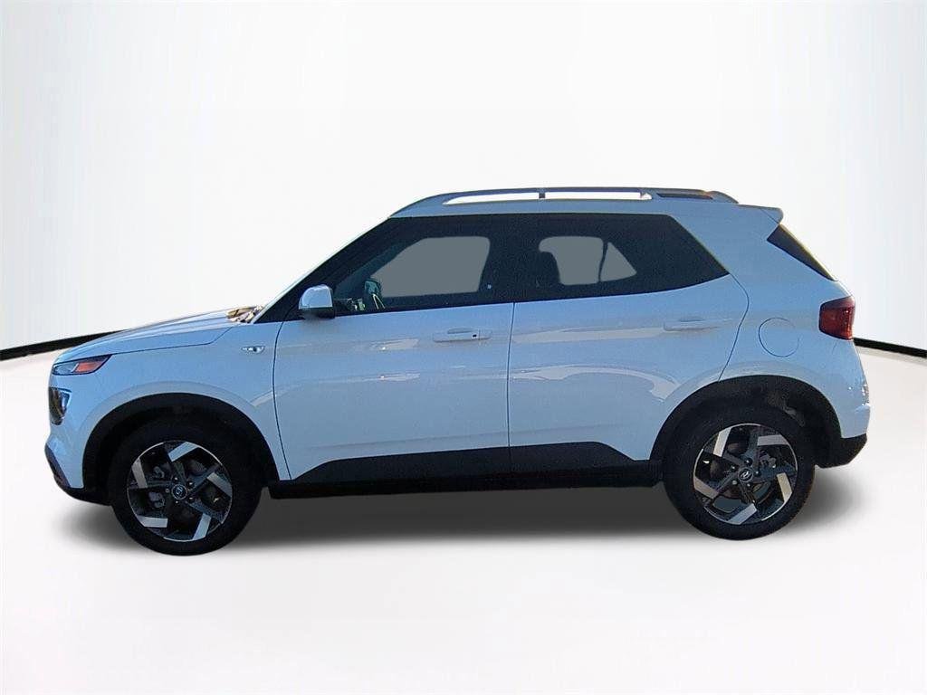 New 2026 White Hyundai SEL image 8