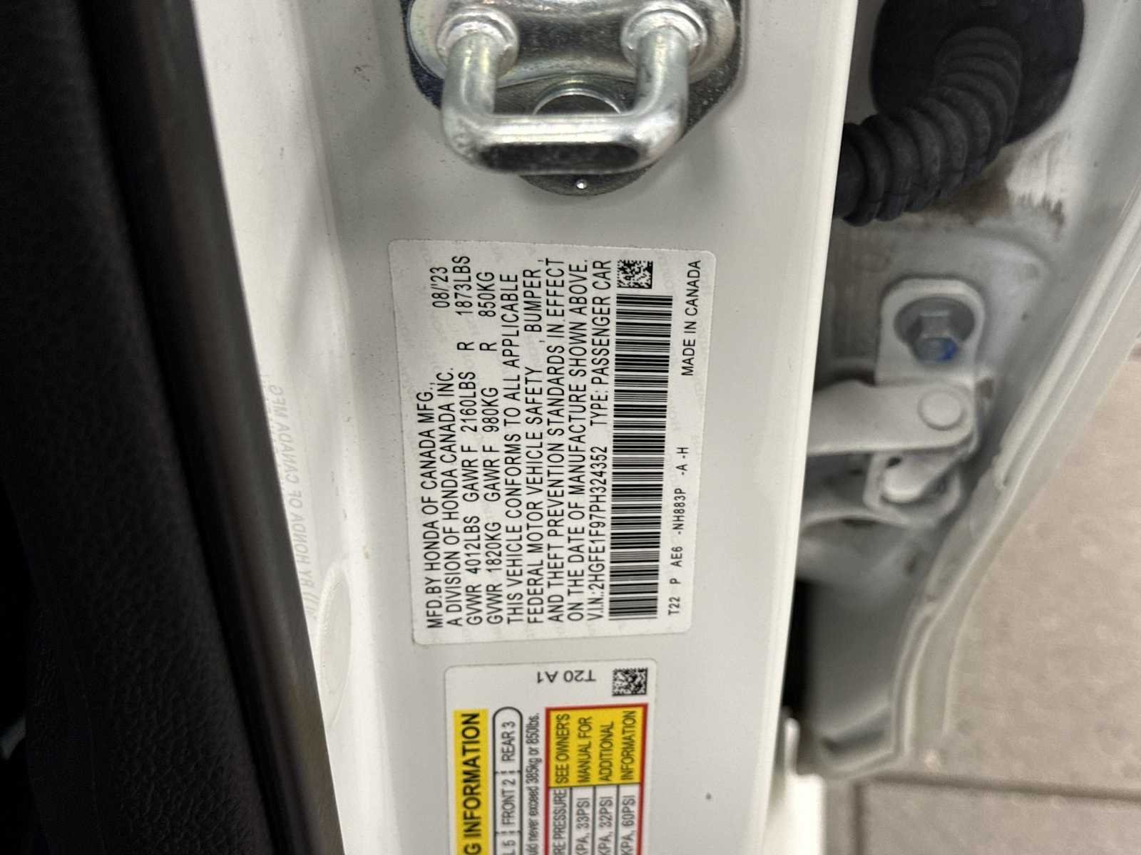 Used 2023 White Honda Touring image 14