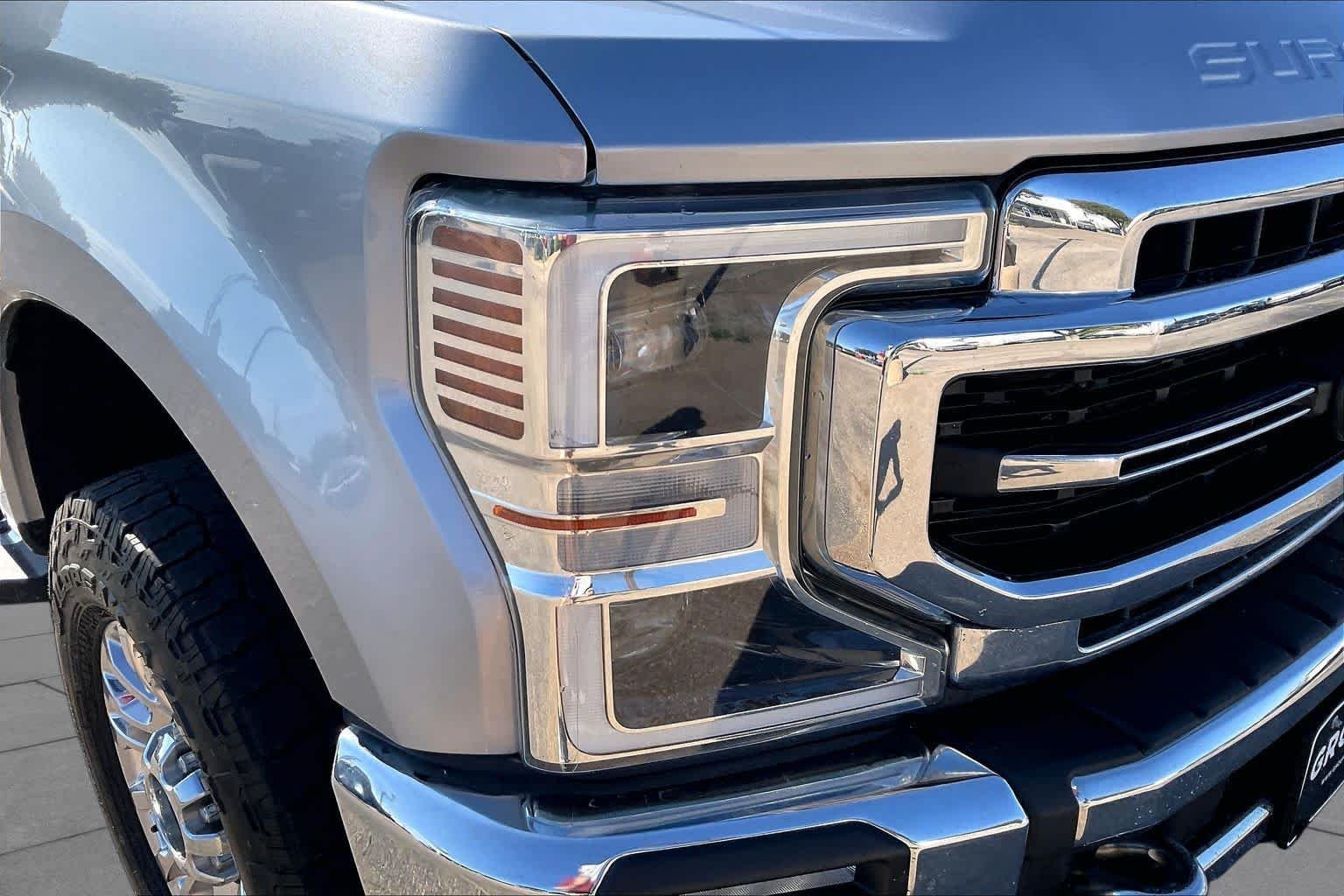 Used 2022 Iconic Silver Metallic Ford LARIAT image 27