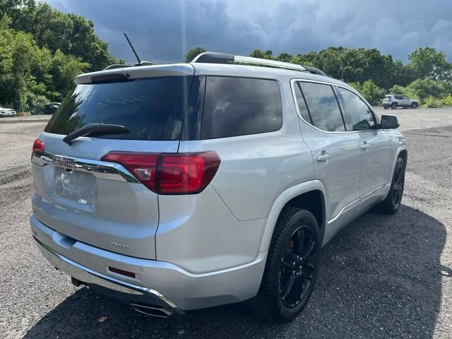 Used 2017 QUICKSILVER METALLIC GMC Denali image 5