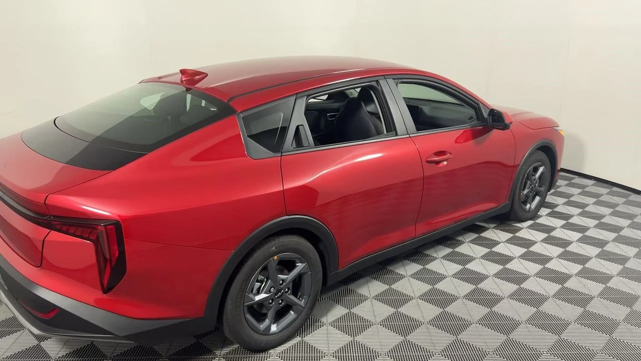 New 2026 Currant Red Kia LXS image 4