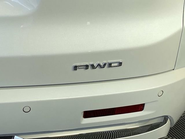 Used 2023 White GMC Denali image 8