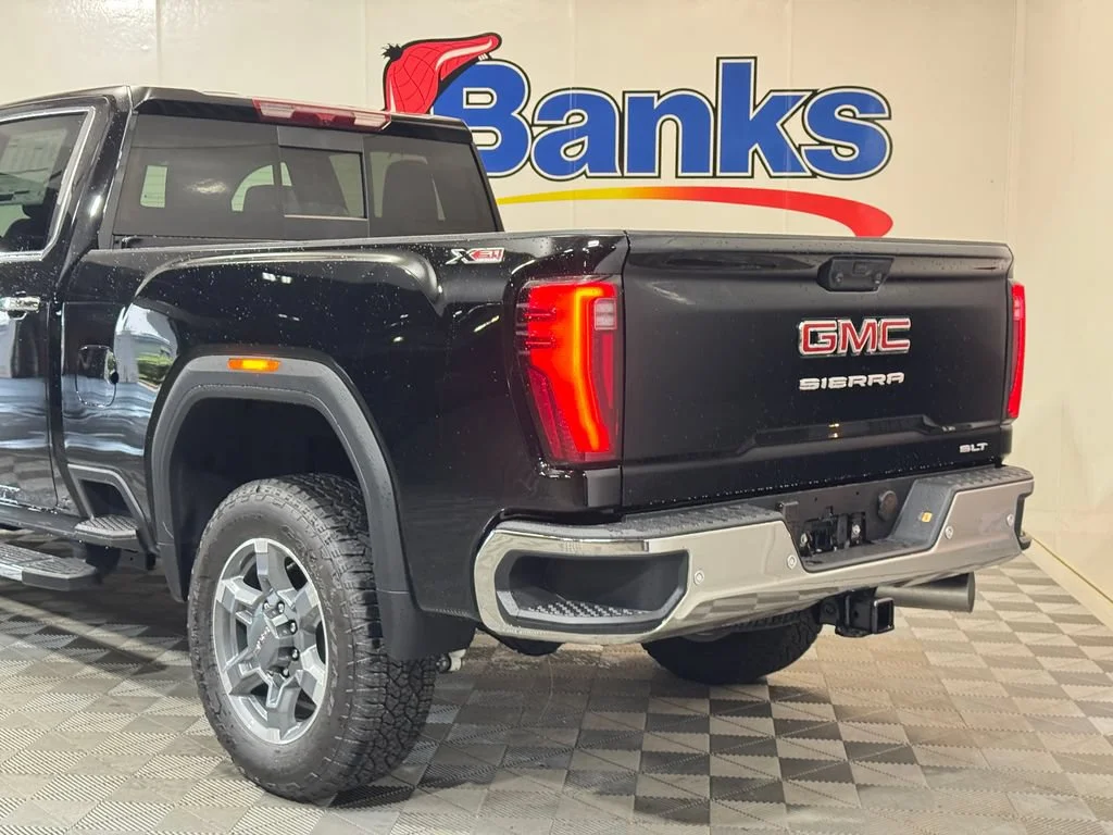 2026 GMC Sierra 2500HD SLT - Photo 8