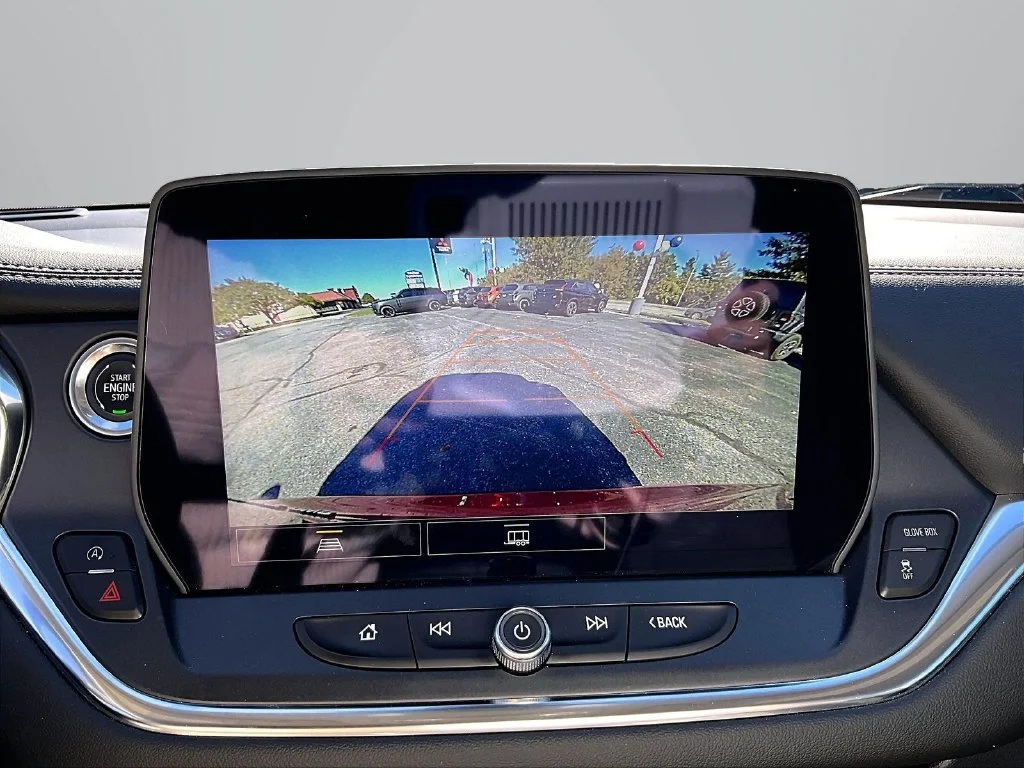 Used 2023 Red Chevrolet LT image 22