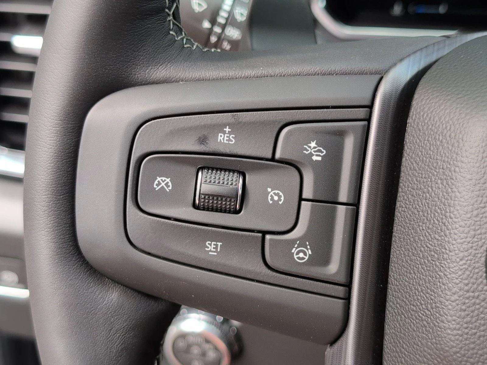 New 2026 Sterling Metallic GMC Denali Ultimate image 30