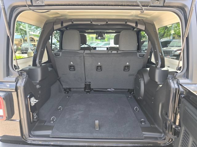 2026 Jeep Wrangler 4-Door Willys - Photo 32