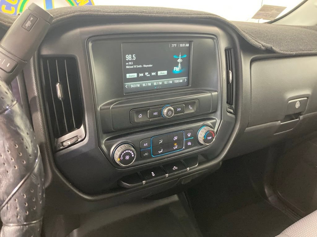 Used 2018 Chevrolet Silverado 1500 1LS with VIN 1GCRCNEH0JZ242259 for sale in Monticello, Minnesota