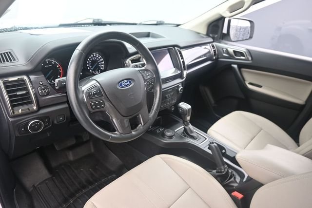 Used 2023 Oxford White Ford Lariat image 10