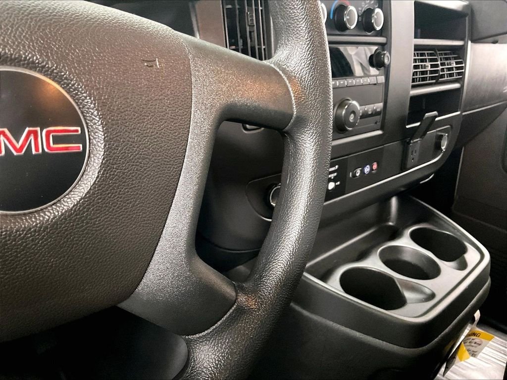 Used 2025 White GMC Work Van image 23