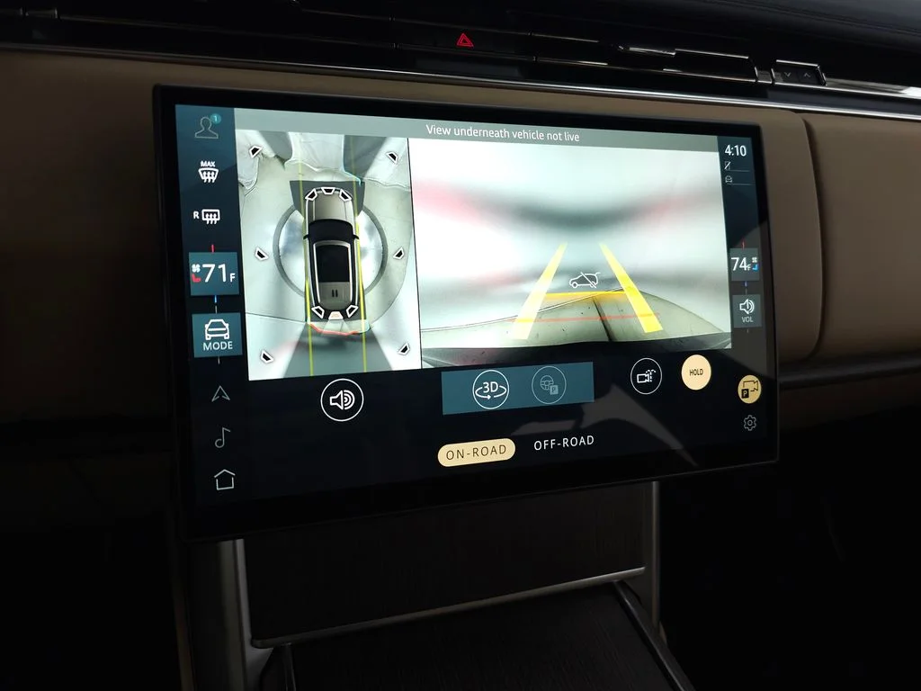 New 2026 Santorini Black Land Rover SE image 34