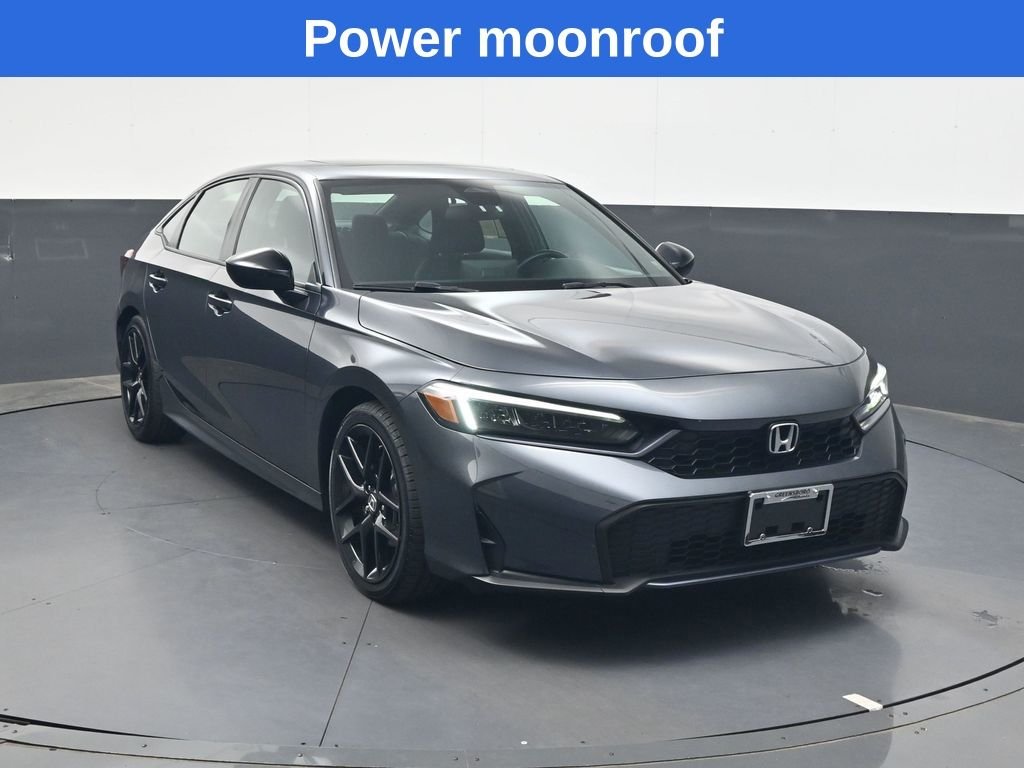 Used 2025  Honda Sport image 2