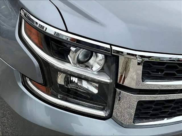 Used 2019 Gray Chevrolet LT image 34