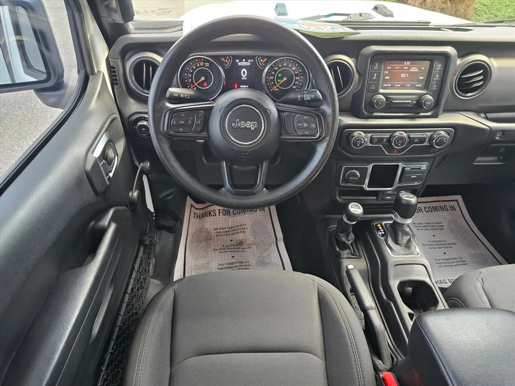 Used 2021 White Jeep Unlimited Willys image 3