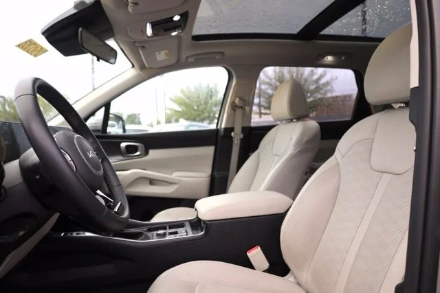 Used 2025 Gray Kia S image 17