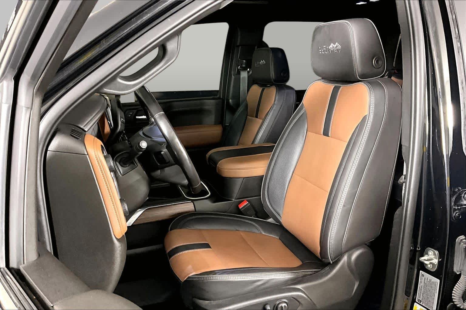 Used 2023 Black Chevrolet High Country image 8