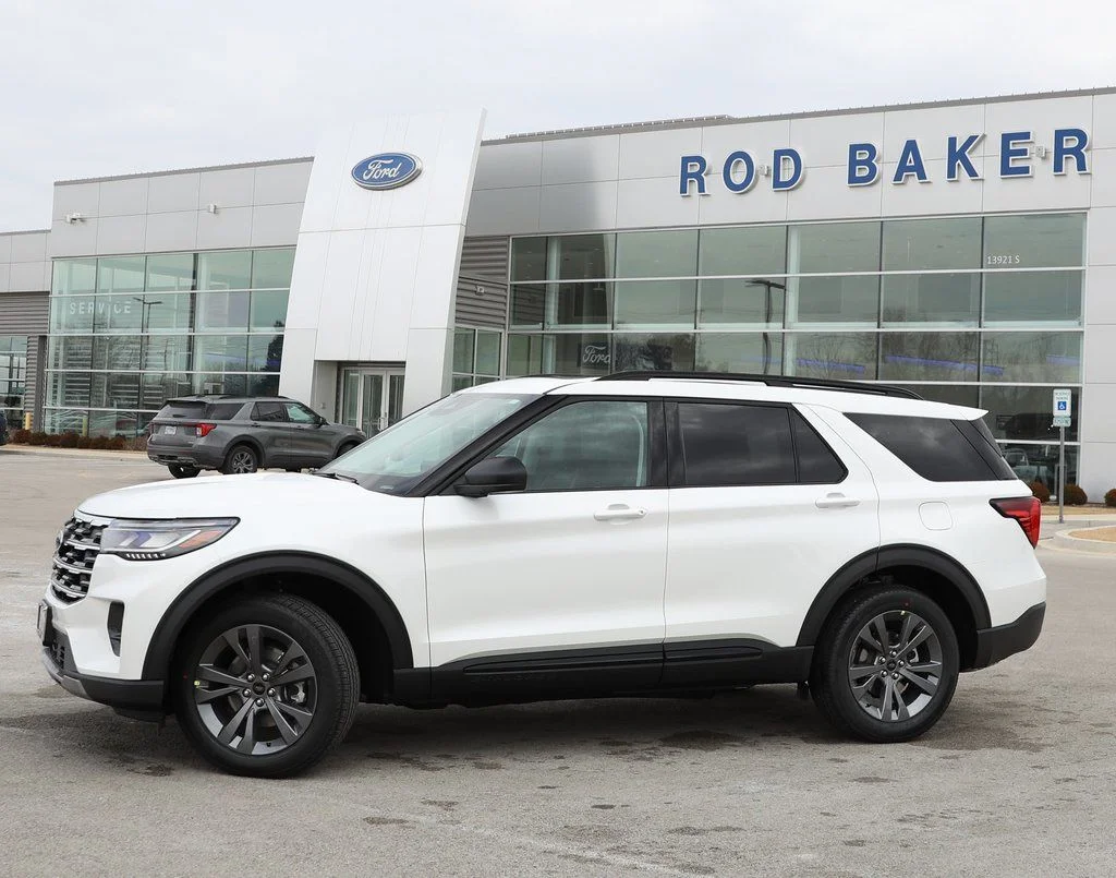 2026 Ford Explorer Active 4WD's photo
