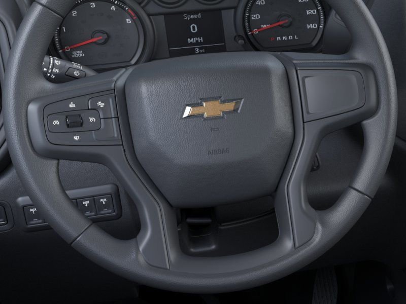 New 2026 Summit White Chevrolet Work Truck image 19