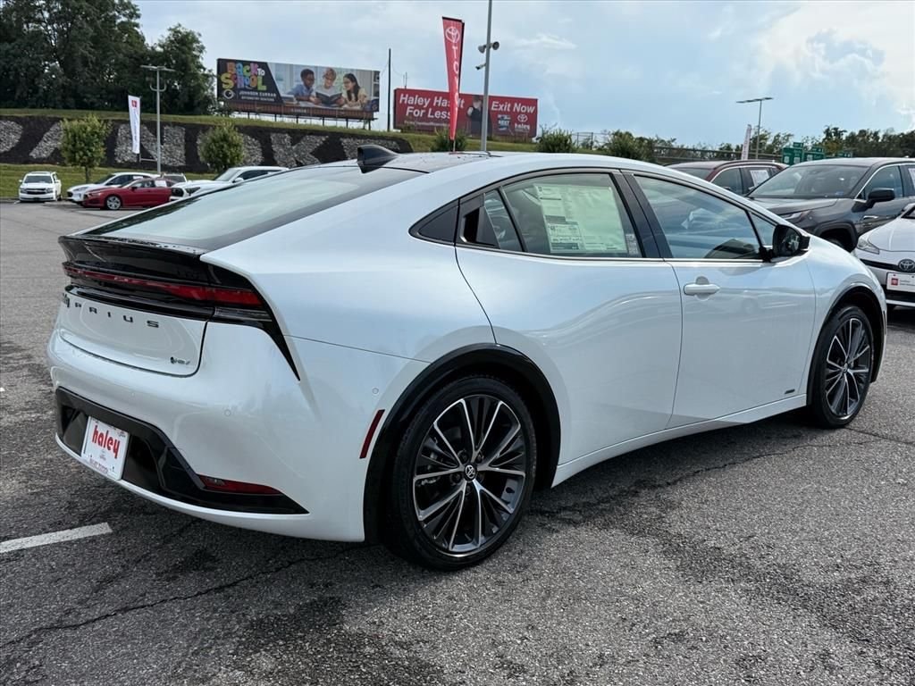 New 2027  Toyota Limited AWD image 4
