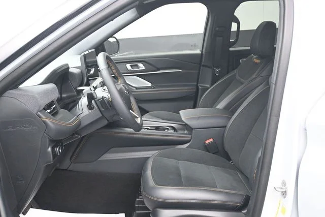 2026 Ford Explorer Tremor - Photo 6