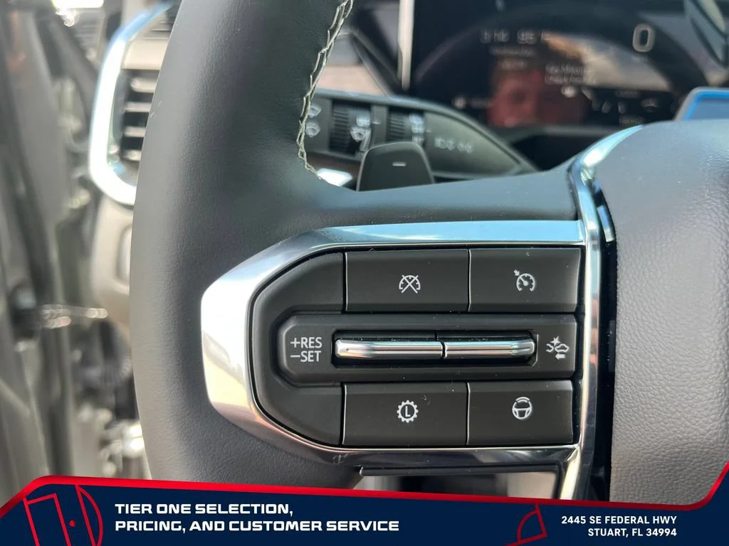 2026 GMC Acadia Denali Ultimate - Photo 18