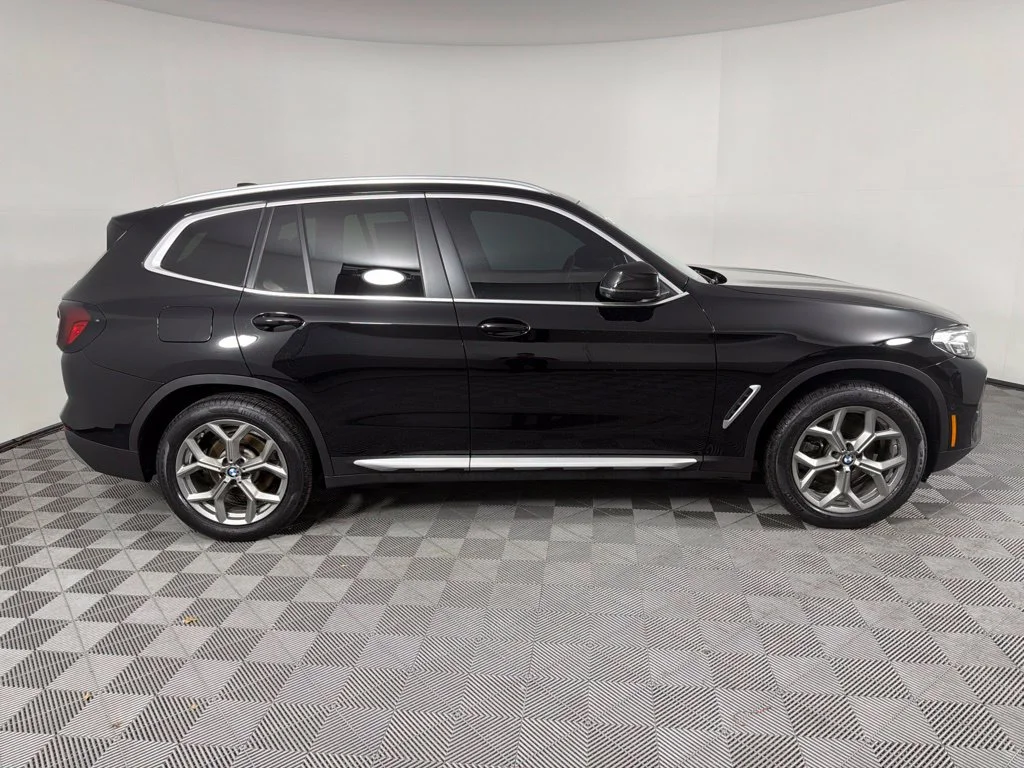 Certified Used 2024 Jet Black BMW xDrive30i image 4