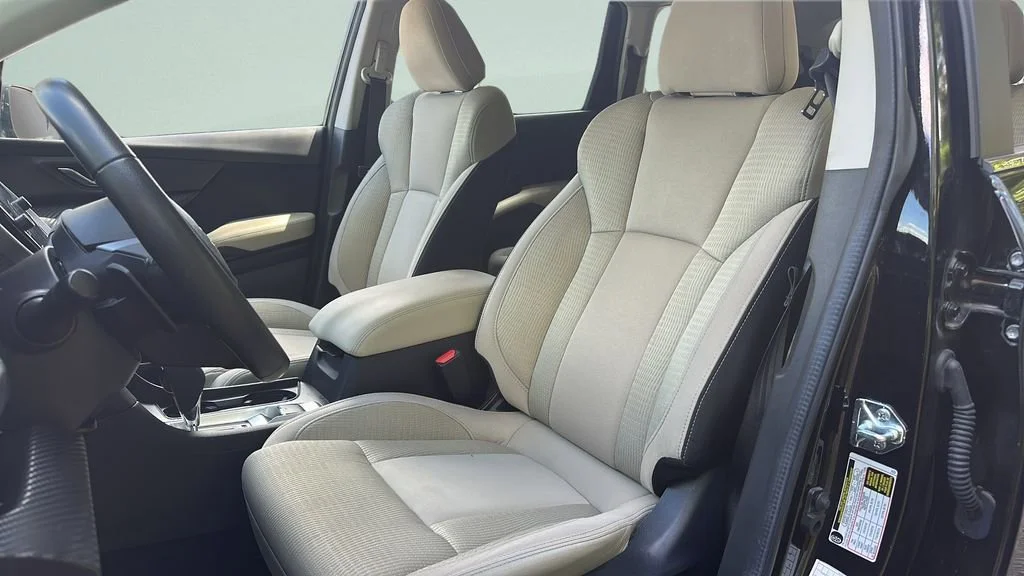 Used 2025 Black Subaru Premium 7-Passenger image 35