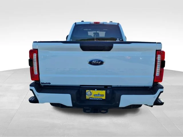 Used 2024 White Ford XL image 9