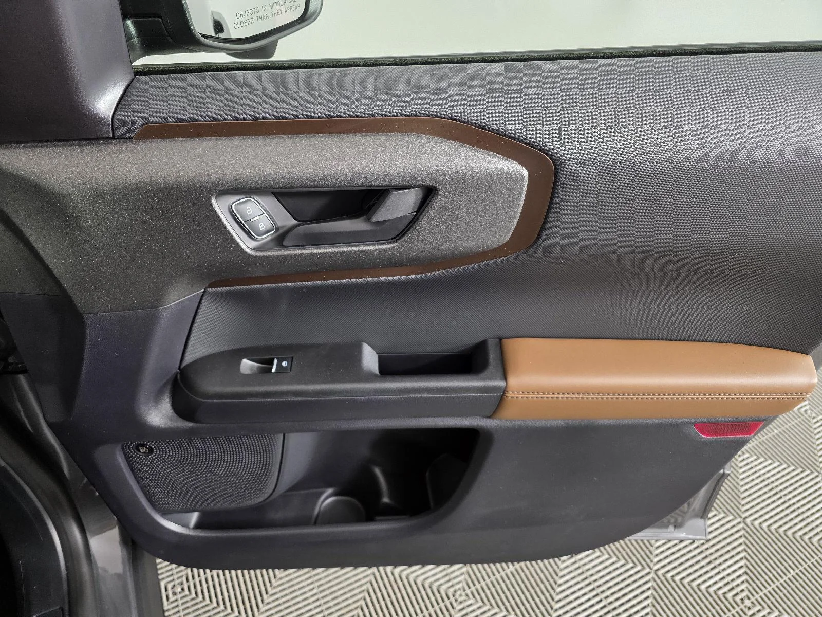 Used 2025 Carbonized Gray Metallic Ford Outer Banks image 25