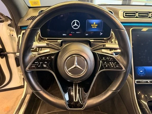 Used 2022 White Mercedes-Benz S 500 image 21