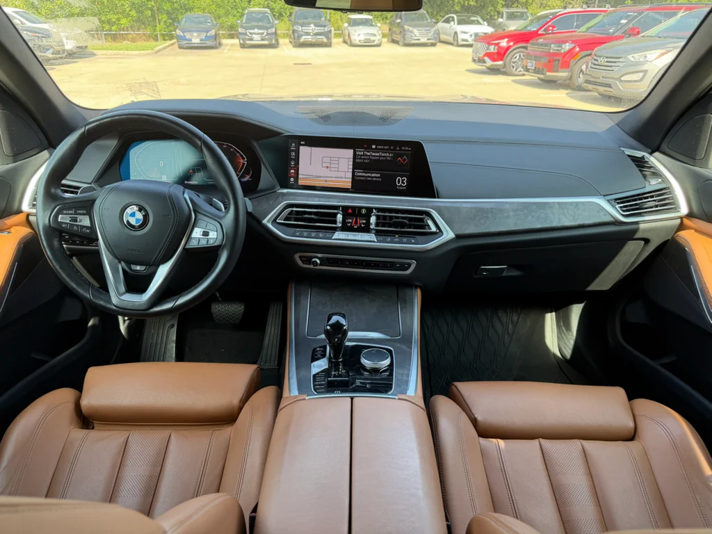 Used 2022 Jet Black BMW sDrive40i image 11