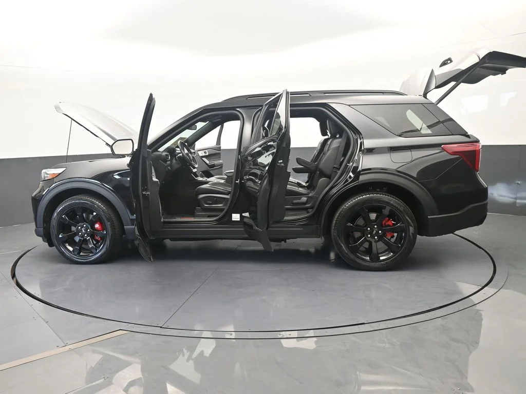 Used 2024 Black Metallic Ford ST image 72