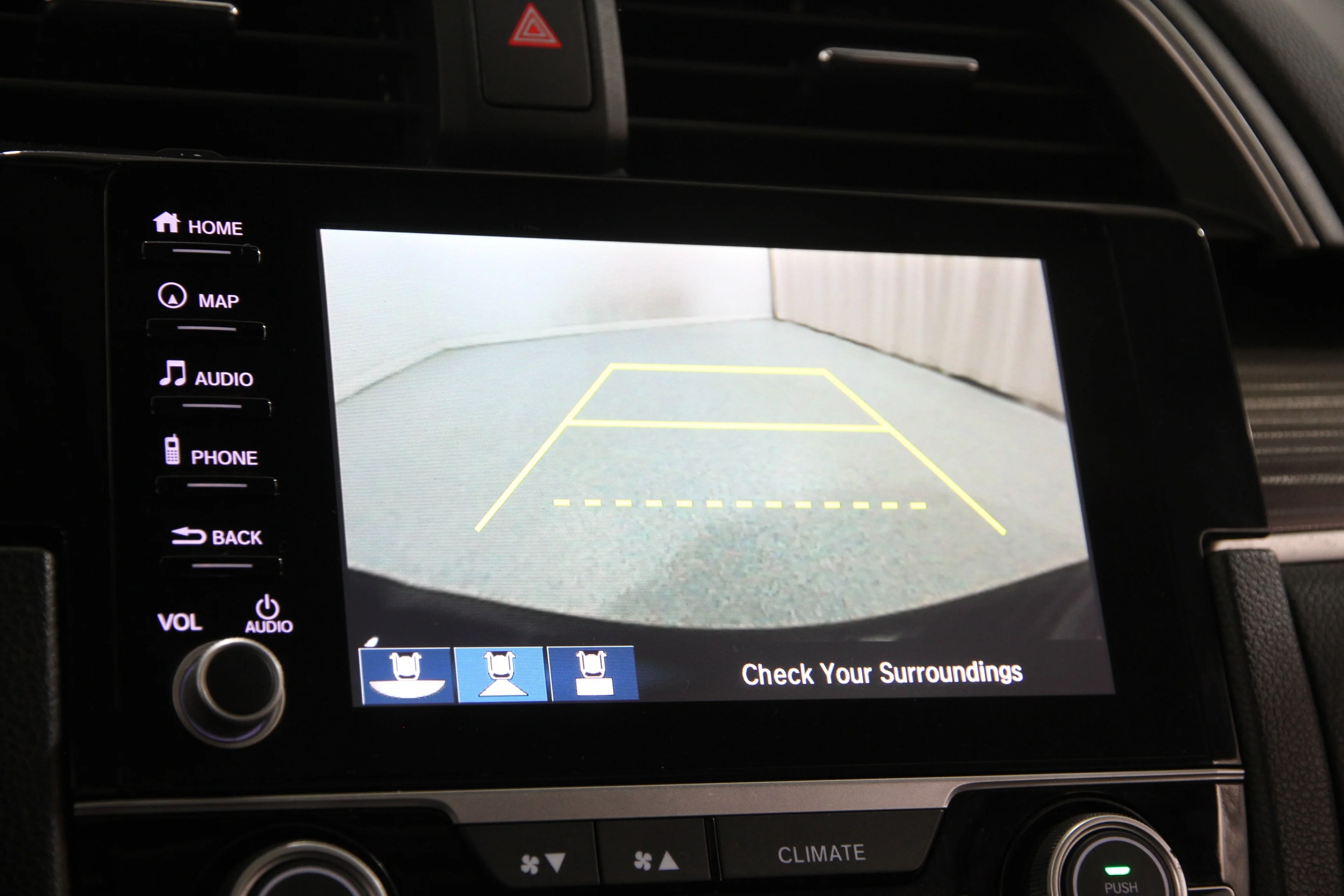 Used 2019 BLACK Honda Touring image 14