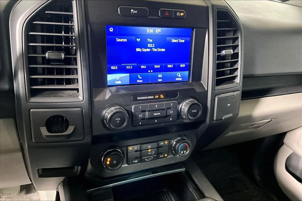 Used 2020 Magma Red Ford XL image 24