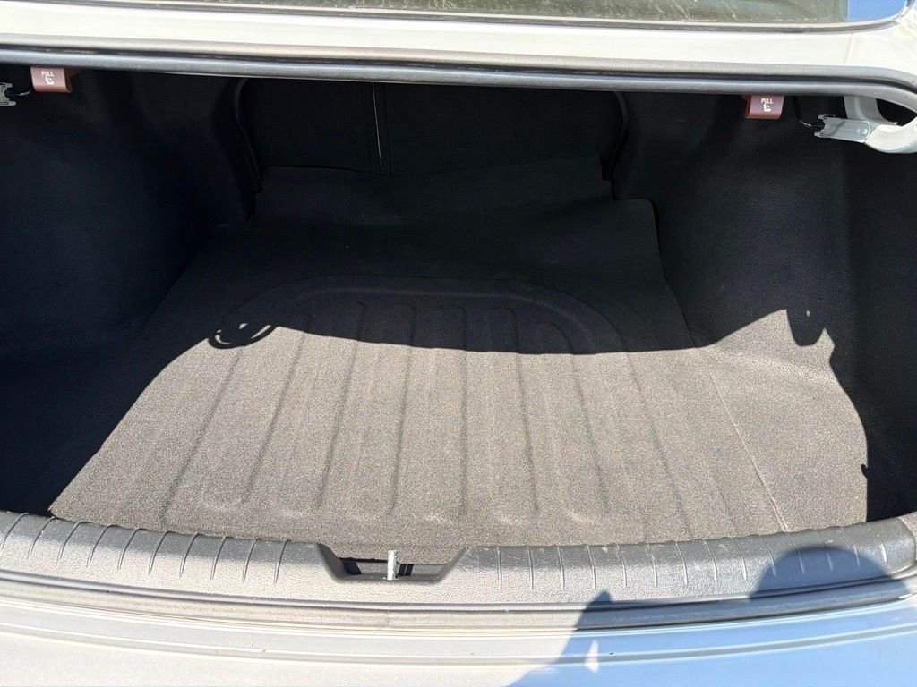 Used 2023 Silver Hyundai Limited image 15