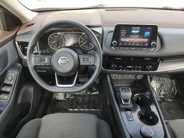 2021 Nissan Rogue SV - Photo 10