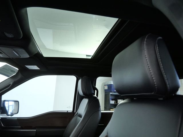 Certified Used 2023  Ford Lariat image 15
