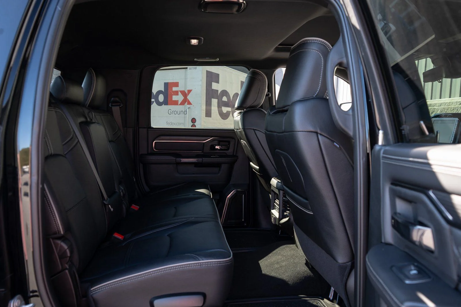 2024 RAM Ram 2500 Pickup Laramie Limited - Photo 32
