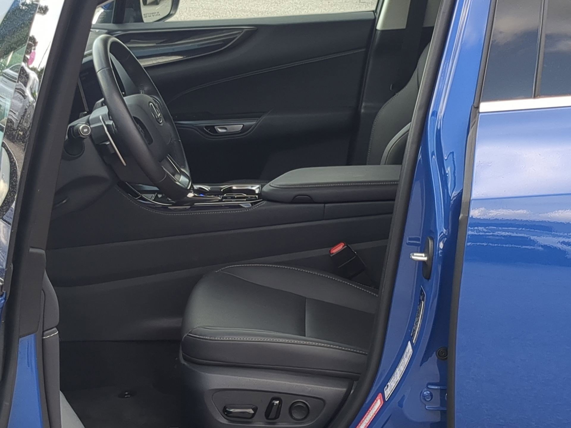 Used 2025 Grecian Water Lexus NX 250 image 12