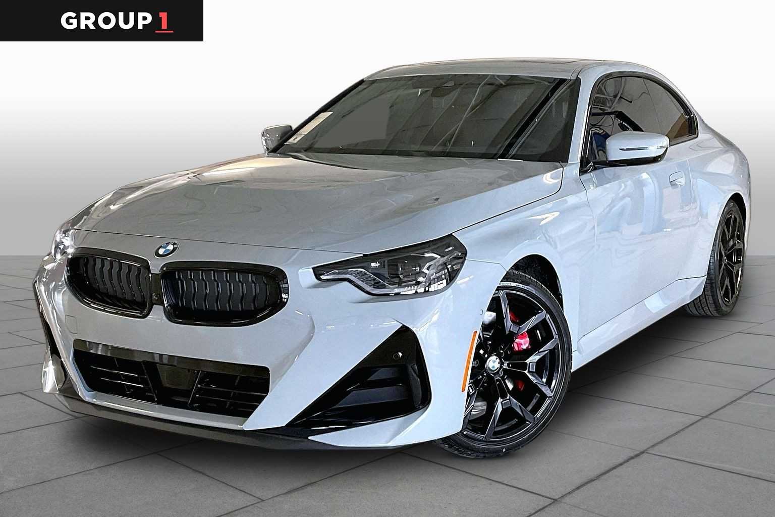 2026 BMW 230i 230i
