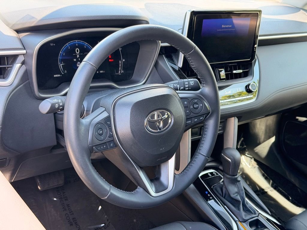 Certified Used 2025 Black Toyota XLE image 19