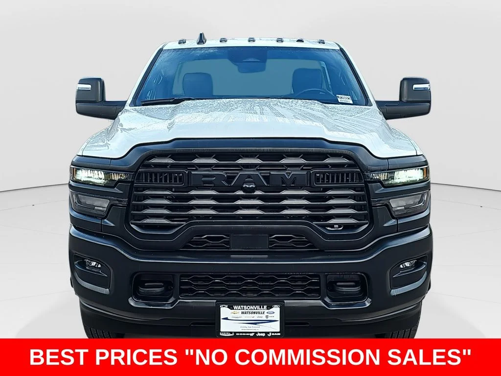New 2026 Bright White Clear-Coat Exterior Paint RAM Tradesman image 8