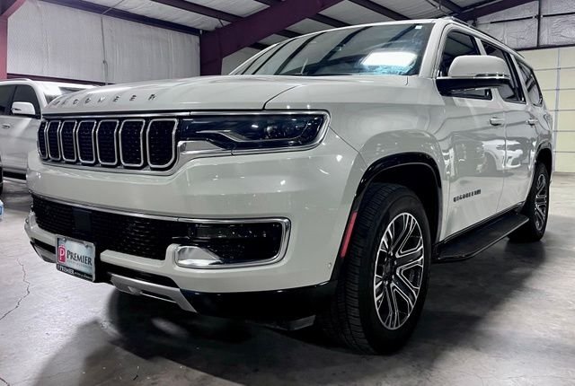 Used 2022 White Jeep Series III image 7