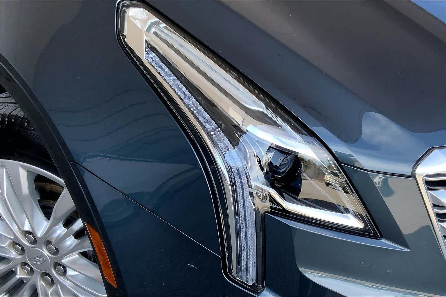 Used 2019 Shadow Metallic Cadillac Premium Luxury AWD image 27