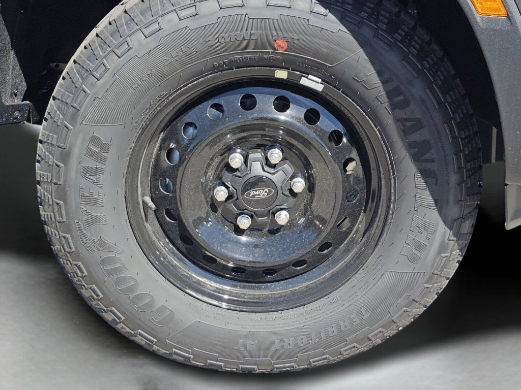 New 2026 Carbonized Gray Metallic Ford XL image 17
