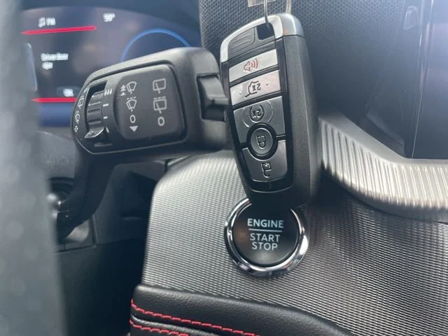 2025 Ford Explorer ST-LINE - Photo 26