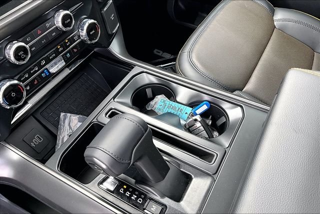 New 2025 Iconic Silver Metallic Ford Tremor image 8