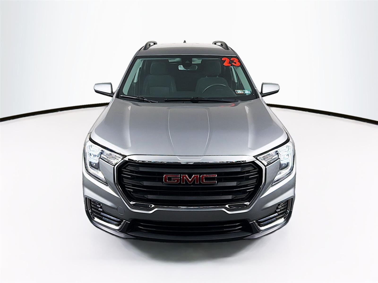 Used 2023 Sterling Metallic GMC SLE image 13