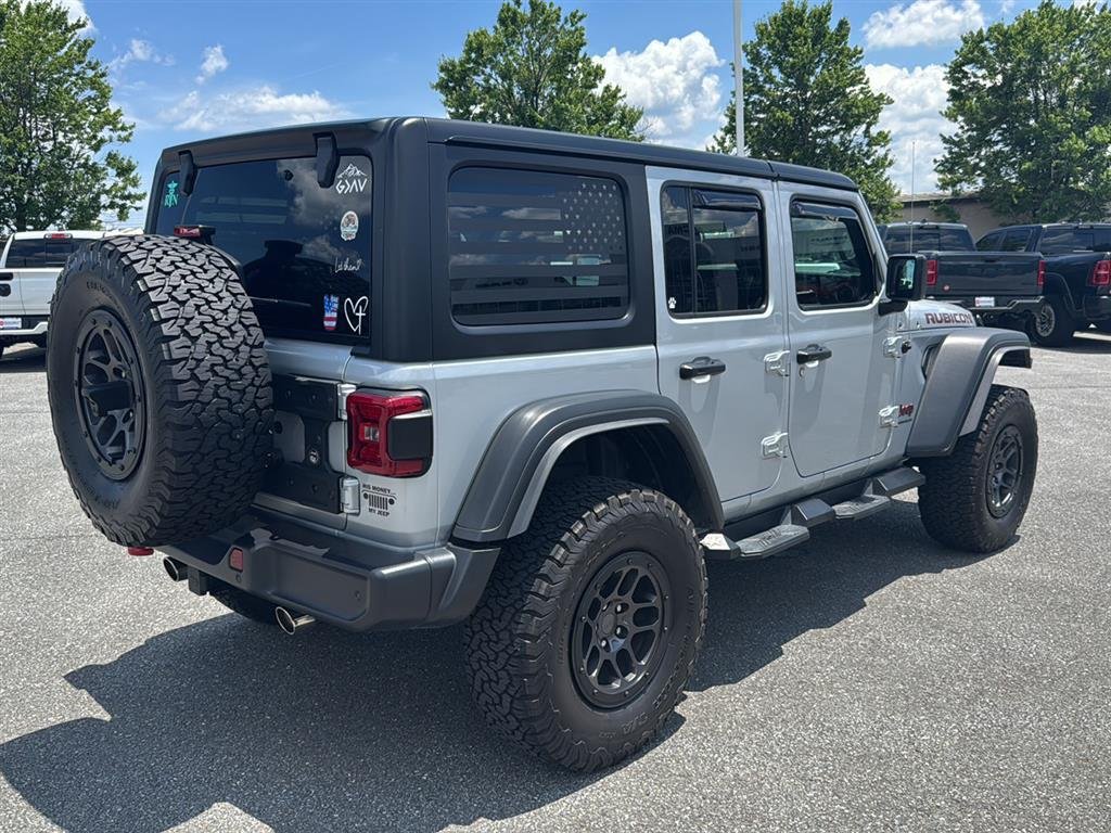 Used 2023 SILVER JEEP RUBI image 6