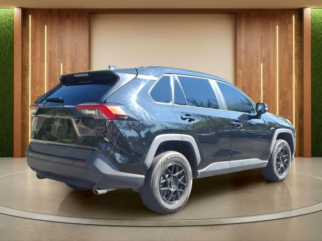 Used 2023 Black Toyota XLE image 31
