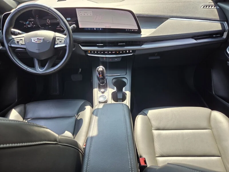 Used 2025 Silver Metallic CADILLAC PREMIUM LUXURY image 14